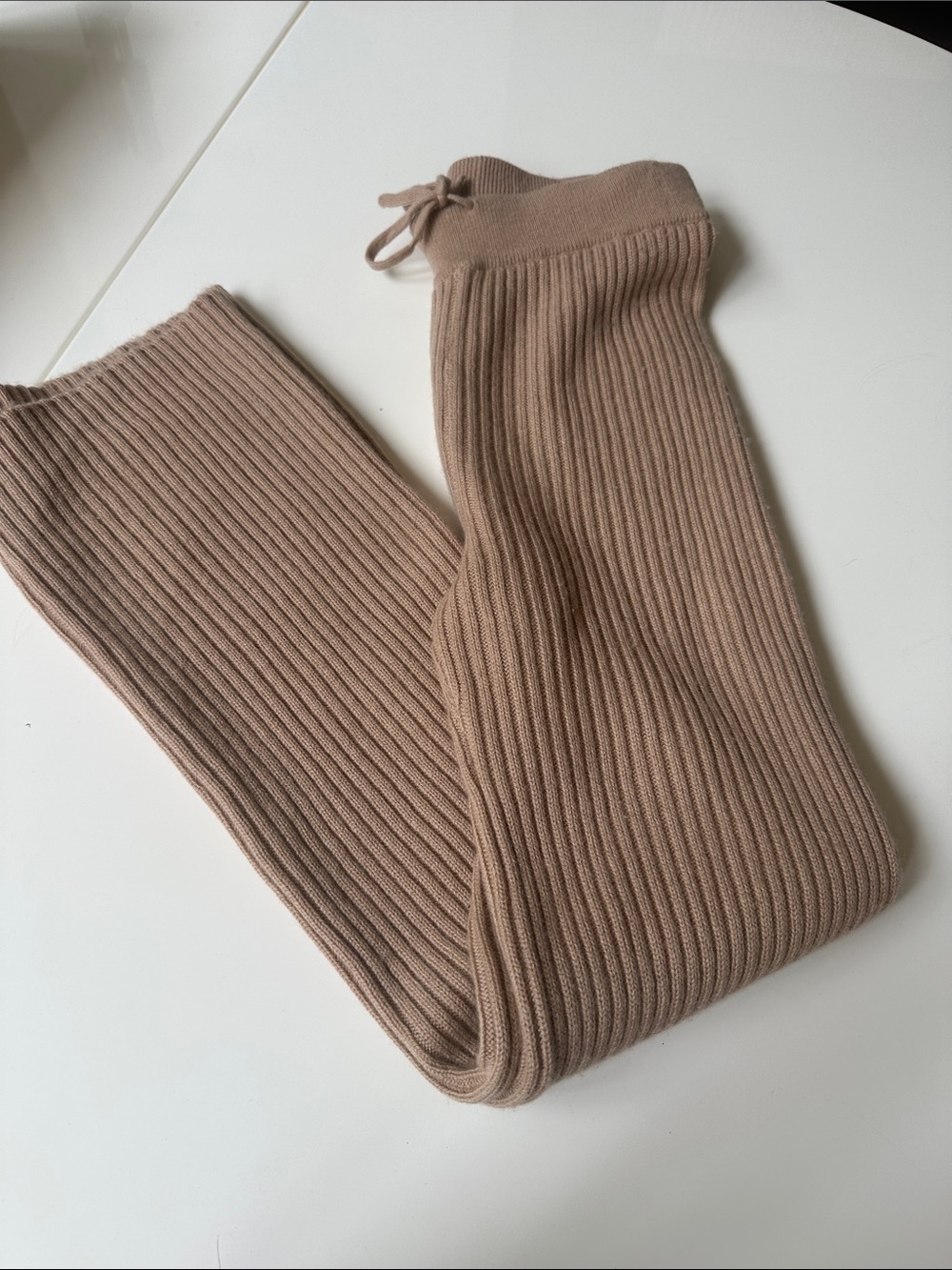 Qi Cashmere Ribbed Pants - Picture 3 of 9